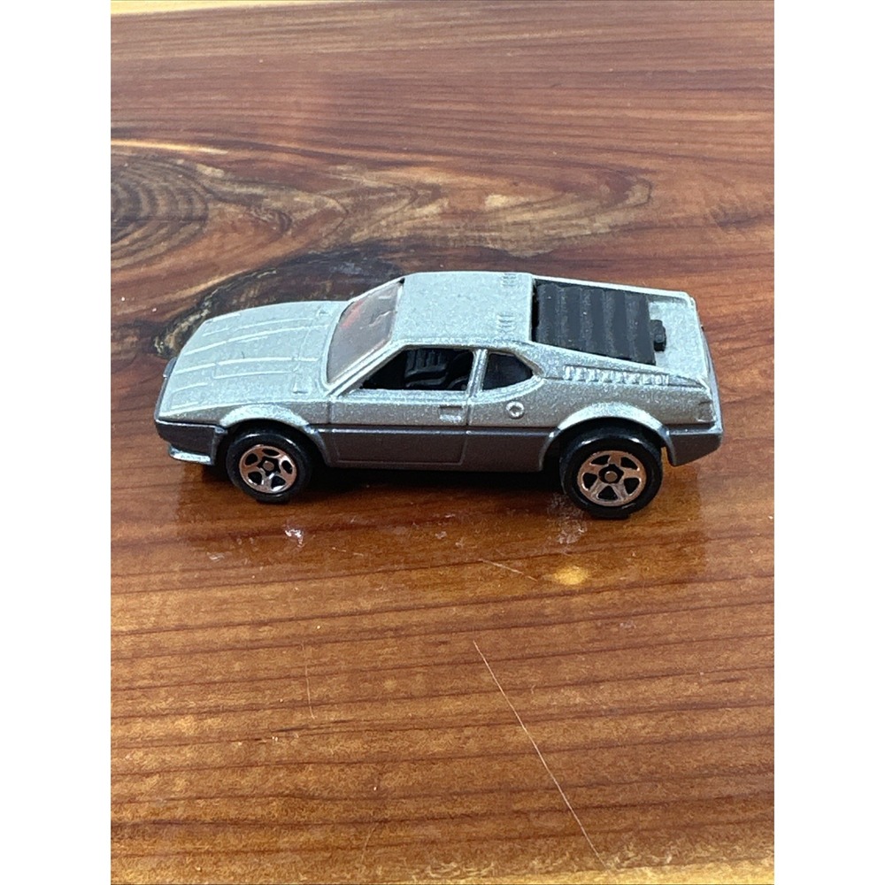 Hot Wheels STREET BEAST New no card 1982 Silver